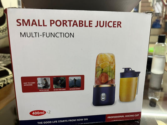 🔵🥤 Portable USB Rechargeable Mini Smoothie Blender – Power in Your Hands! ⚡🍓